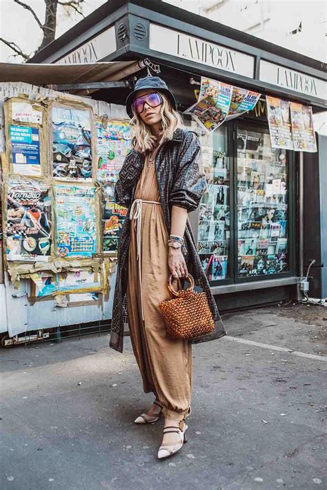 How to style a Bucket Hat {Street Style & Accessory}. | Cool Chic Style ...