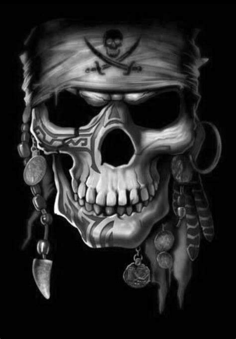 Pin By Welderhbeckett On Cool Skull Drawings Pirate Skull Tattoo