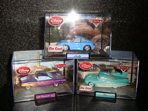 Disney Pixar Fanatics: Disney Store Cars Die Cast Cars (continued..)