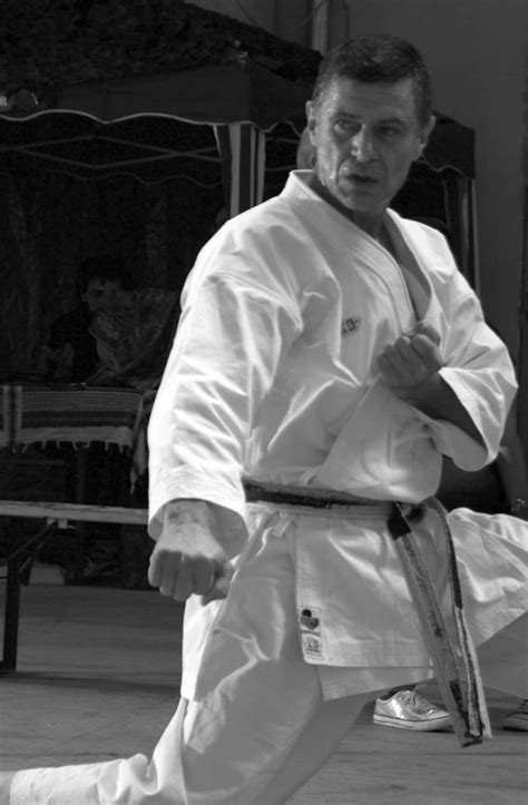 Una Storia Qualunque I Primi 50 Anni Di Karate Del Maestro Pier