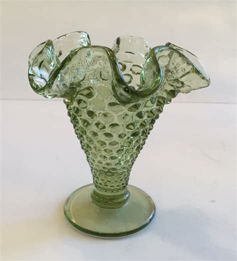 Vintage Clear Green Fenton Small 4 Hobnail Glass Vase Crimpedruffled Home And Living Vases Jan