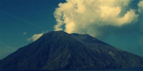 The Sweitzer Family: Hiking an Active Volcano - Mt. Stromboli, Italy | Garmin Blog