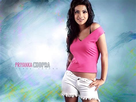 Gobetan Menyok: Download Priyanka chopra wallpapers free