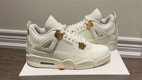 Super Early WMNS Air Jordan 4 Sail Metallic Gold Unboxing