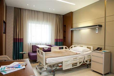 Hospital interior panosundaki Pin