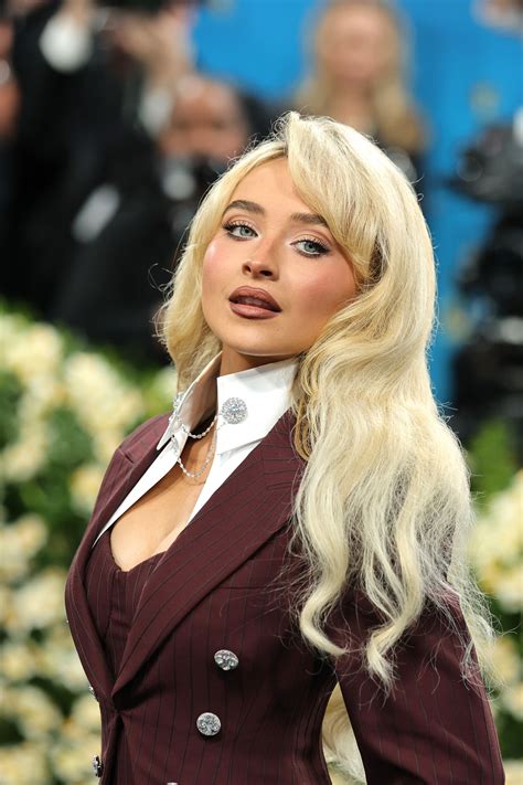 Sabrina Carpenter: Ihr Fake-Bob ist die perfekte Variante für alle, die