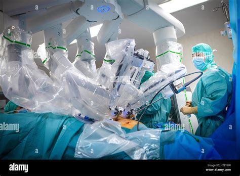 Chirurgie Robotique Banque De Photographies Et Dimages Haute