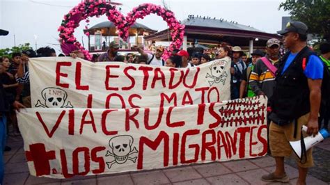 Inicia Viacrucis Nueva Caravana Migrante Son M S De Mil