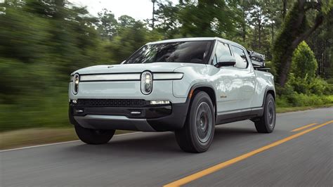 Motor Trend Review The 2022 Rivian R1t Is The Most Remarkable Pickup Weve Ever Driven Rivian