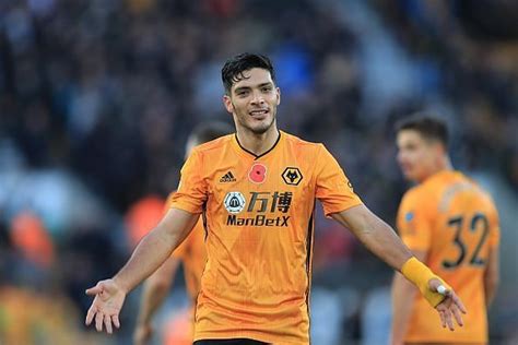 Manchester United Transfer News Red Devils Want To Sign Wolves Striker