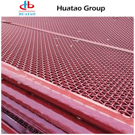 Steel Quarry Using Huatao Stone Vibrating Mining Wire Screen Ht09