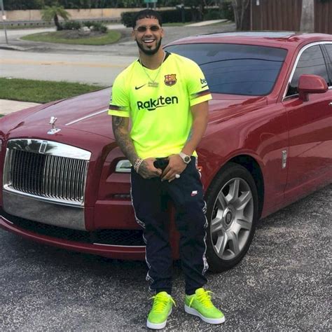 Mira La Extravagante Lista De Autos Lujosos De Anuel Aa Nueva Mujer