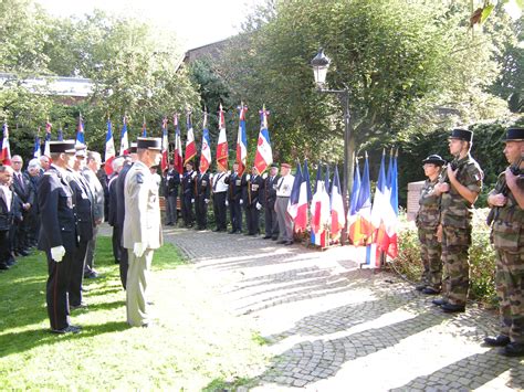 Journ E Nationale Dhommage Aux Harkis Et Autres Membres Des Formations