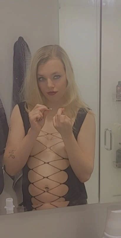 Lingerie Photo Shoot Bed Nude Pics XHamster