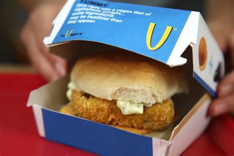 Vegan McDonald's Series: Filet O Fish | The Edgy Veg