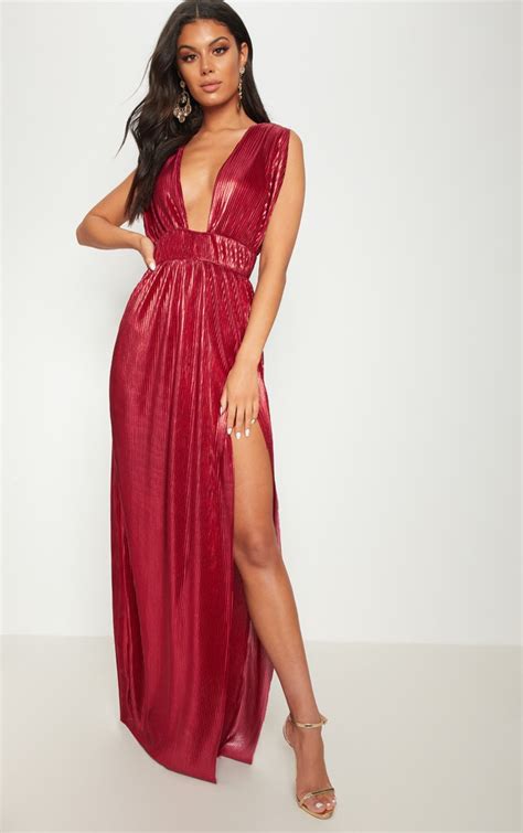 Robe Longue à Décolleté Plongeant Et Fente Rouge Métallisée Robes