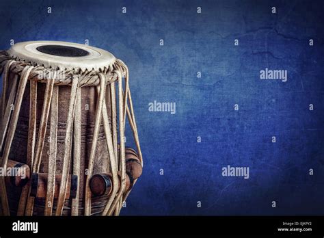 Indian classical music hi-res stock photography and images - Alamy