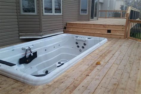 Gallery Cedar Deck Around Hot Tub Picture 6394