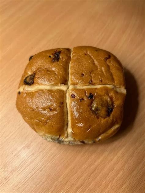 We Tried Hot Cross Buns From Every Supermarket One Was A Bitter Disappointment Jenna