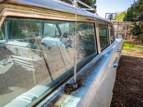 1963 Pontiac Bonneville Safari 42 Barn Finds