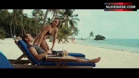 Alice Braga In Bikini Repo Men 0 21 NudeBase