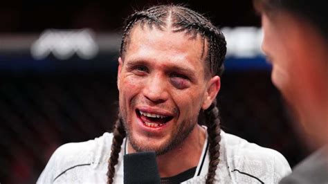 Brian Ortega Gets Revenge On Yair Rodriguez At Ufc Mexico City