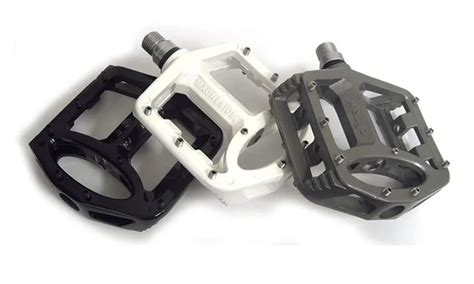 Wellgo Mg Magnesium Body Pedals Black