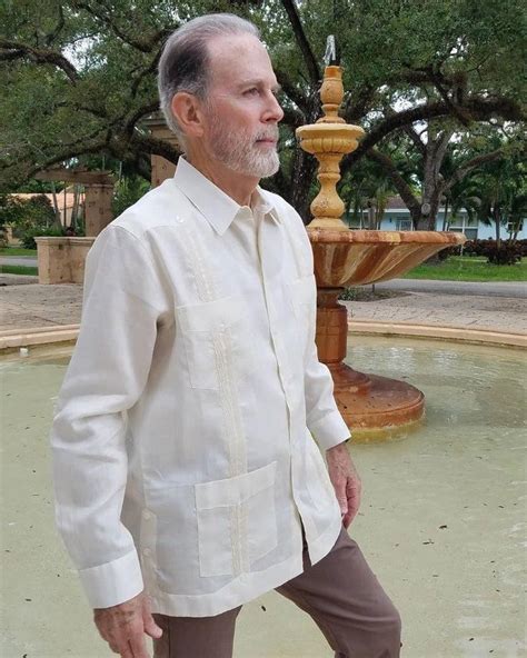 Mens Authentic Cuban Guayabera Ivory 100 Linen Daccord 2264mens