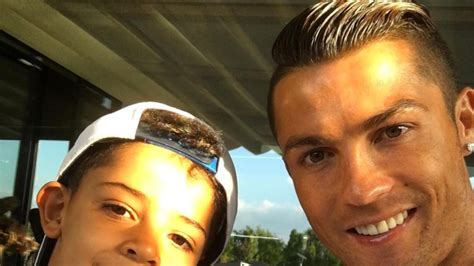 Cristiano Ronaldo confirms twins via surrogacy