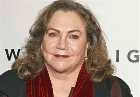 Kathleen Turner Bio Net Worth Salary Age Height Weight Wiki