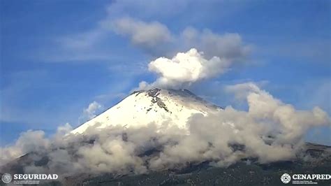 Mexicos Popocatepetl Volcano Erupts Spewing Ash And Smoke Into The