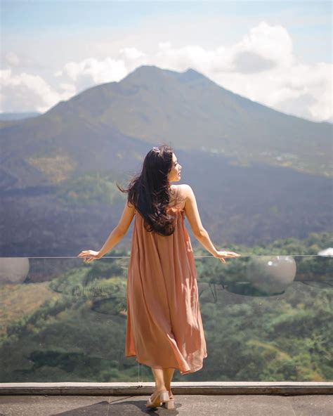 Akasa Kintamani Coffee Cafe Di Bali Dengan Pemandangan Gunung Batur