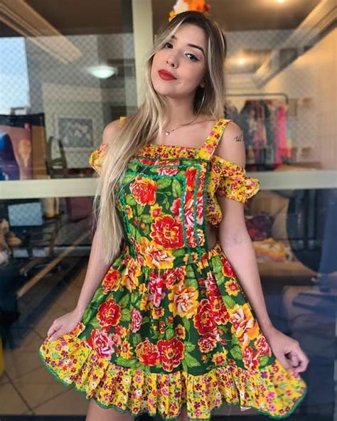 Topo 50 Imagem Modelo Vestido Caipira Br Thptnganamst Edu Vn