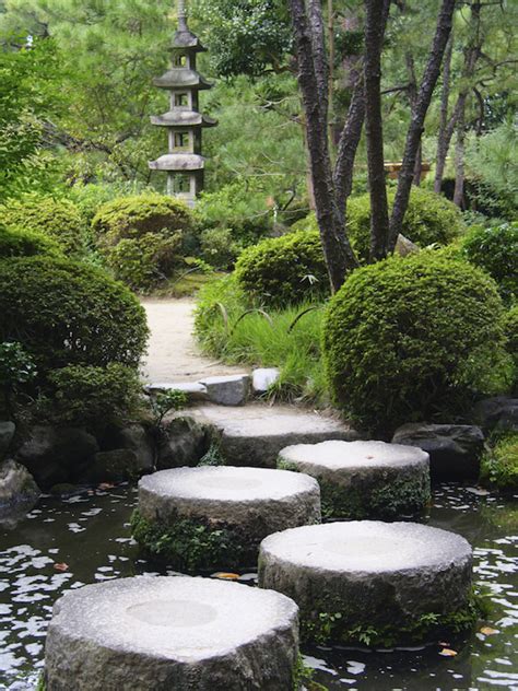 38 Glorious Japanese Garden Ideas