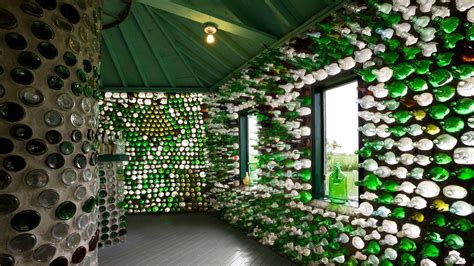 Recycled Construction Materials For Your House In 2020 Recycled House Sustainable Building