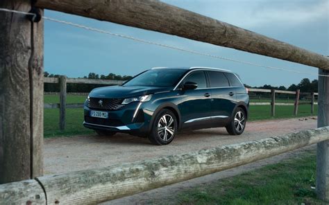 Peugeot Gt Suv Drive