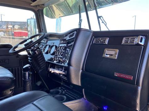 Custom 04 Kenworth W900L Single Axle Daycab! - Truck Sales Long Beach ...