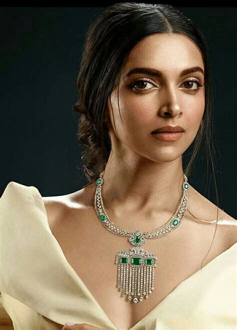 Pin By Sushmita Basu On DeepikA PadukonE Tanishq Jewellery