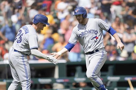 Danny Jansen Nathan Lukes Lead Blue Jays To Dramatic Win Over Tigers