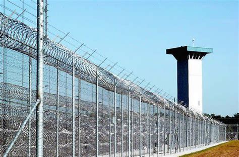 Coleman Facility Among Federal Prisons With Most Covid 19 Cases Data Shows