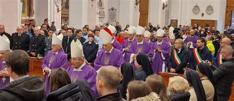 Funerali del Vescovo Emerito Mons Gervasio Gestori Lumanità la sua