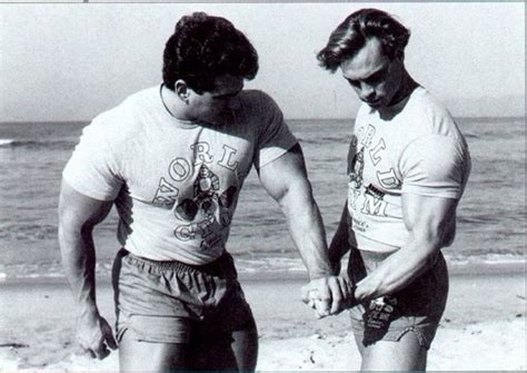 Primeiro atleta gay assumido era campeão de fisiculturismo e foi rejeitado pelo esporte após