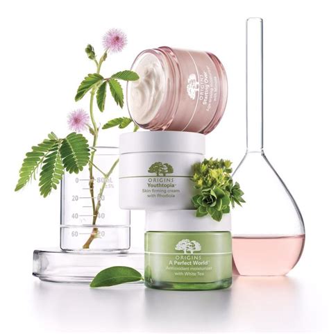 Pin by Yuu Yeh on cosmetic graphic | Natural makeup brands, Cosmetics ...