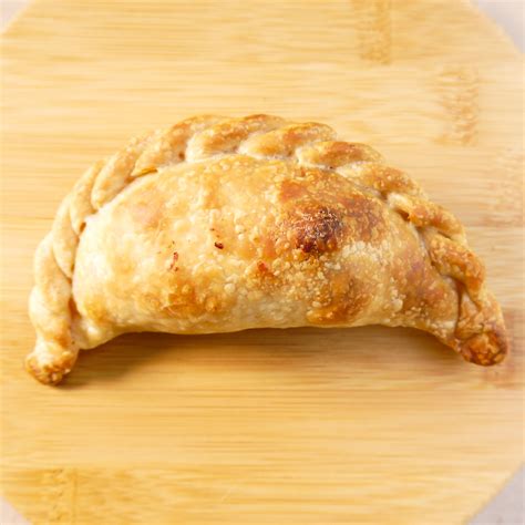 El Placer de lo Auténtico Empanadas Argentinas de Matambre a Cuchillo