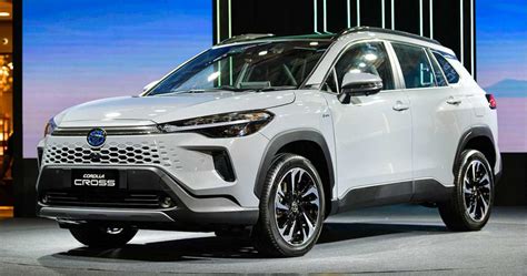 Llegan a Colombia el nuevo Toyota Corolla Cross 2025 y Toyota Yaris ...