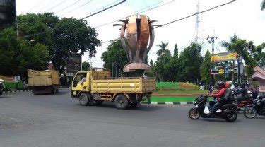 10 Kebijakan Kontroversi Bupati Bojonegoro Anna Mu Awanah