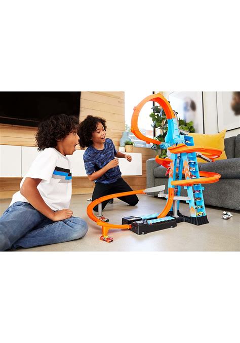 Mattel Hot Wheels Action Sky Crash Tower