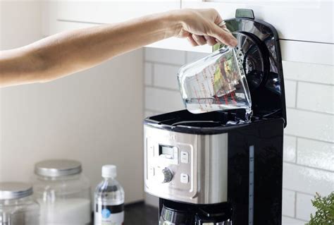 How To Clean A Cuisinart Coffee Maker The Right Way