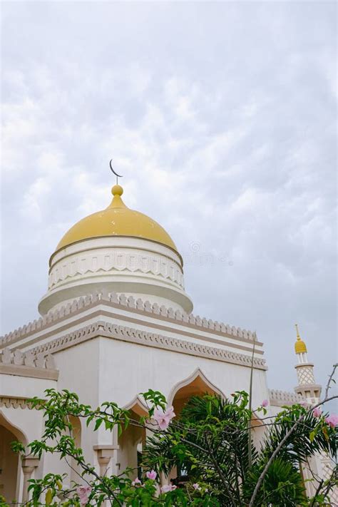 Cotabato Grand Mosque Interior Stock Photo - Image of cotabato, arabic ...