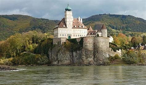 Castle hotels in Austria